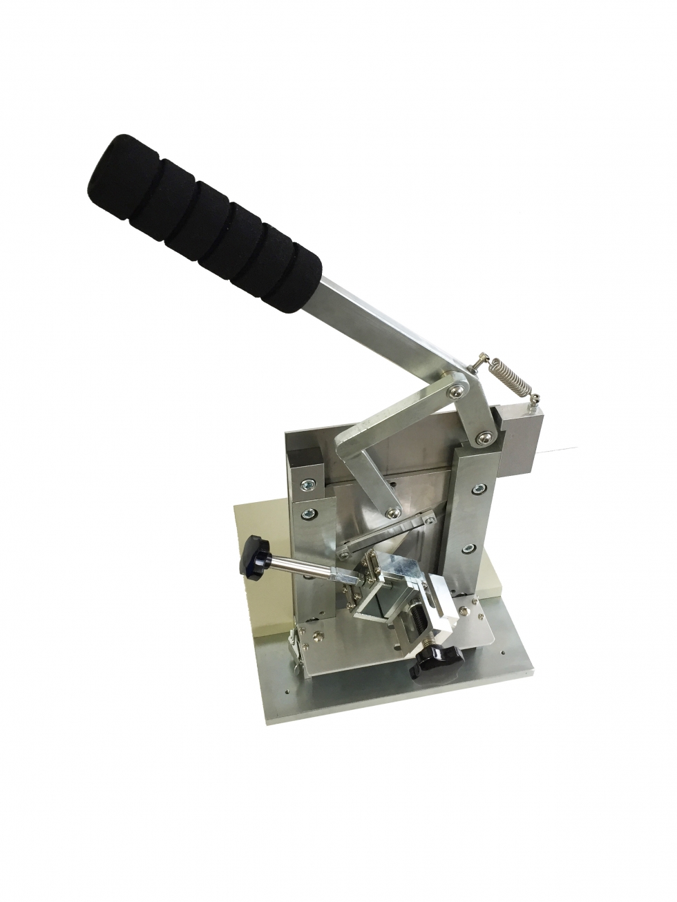 Sample cutter